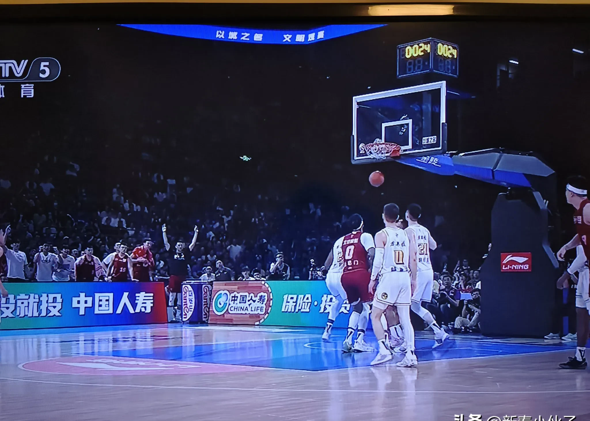 包含中国篮球联赛强队出战，表现高光作赋的词条
