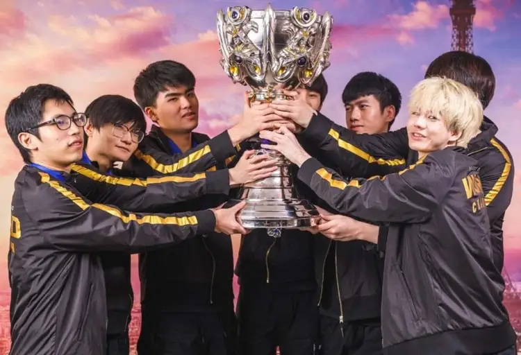 NS碾压DRX，Doinb开启传奇时刻全球总决赛3:1（广州）