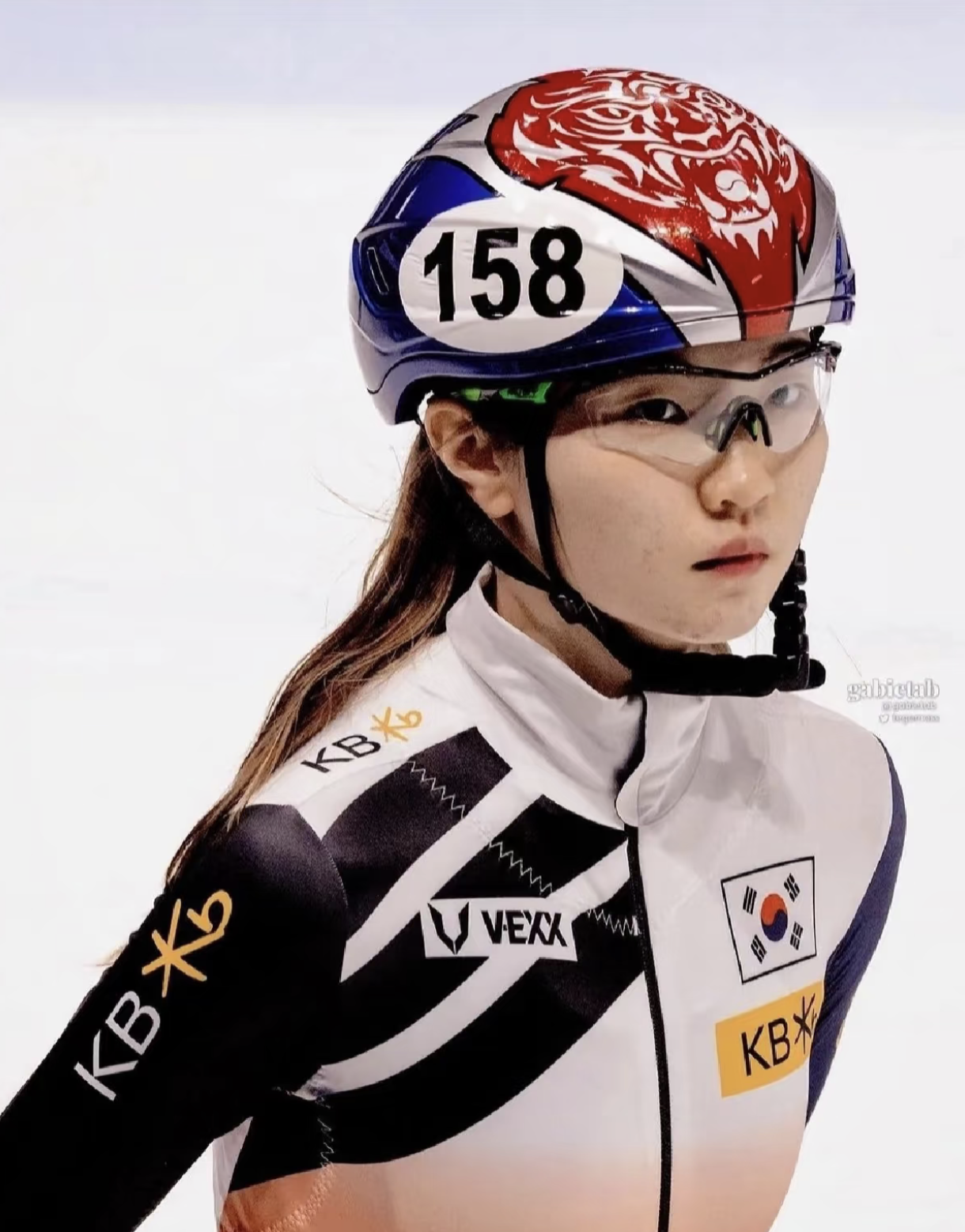 韩国选手惊艳表现，夺得冠军