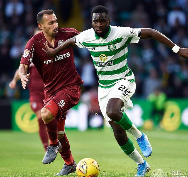 包含爆冷！橄榄球强队意外出局震惊全场的词条