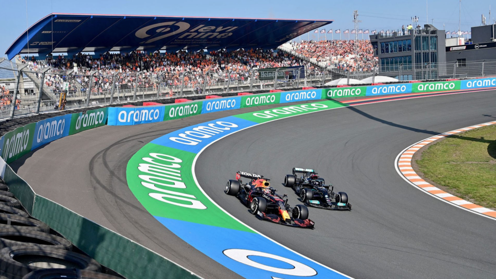 哈斯车队翻盘梅赛德斯，佩雷兹关键制胜